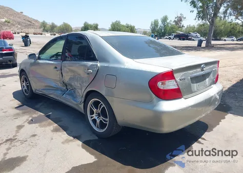 2003 Toyota Camry Xle V6 из США, поврежденный, VIN JTDBF32K830150952